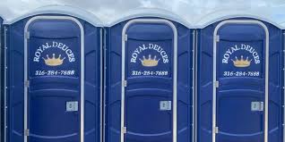 Best Restroom Trailer for Weddings  in Strathmore, CA